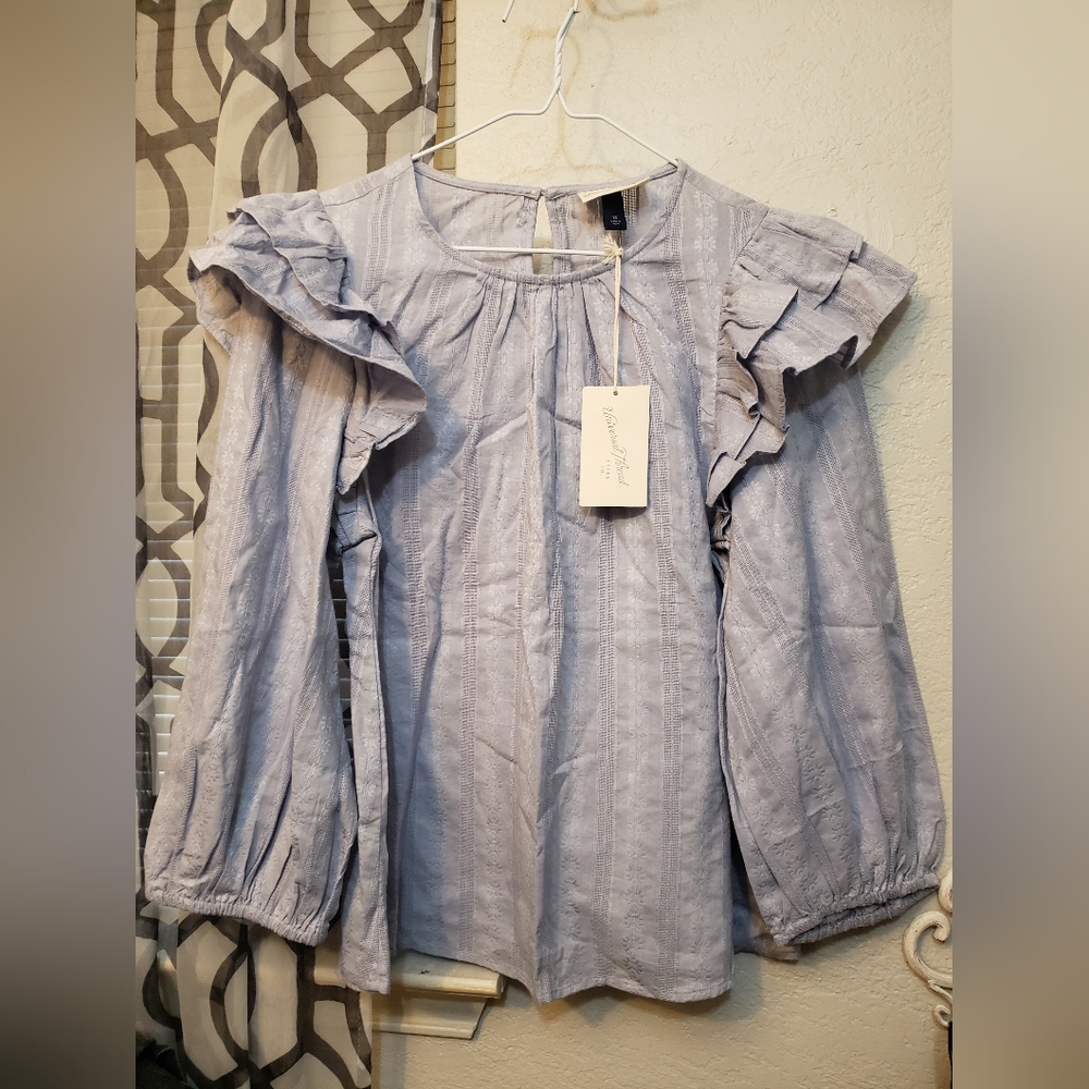 Universal thread blouse